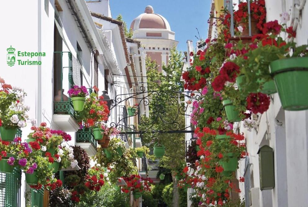 Encantadora Casa En El Corazon De Estepona Exterior foto